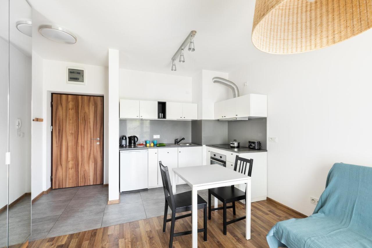 Wagonowa P&O Apartments Varsó Kültér fotó